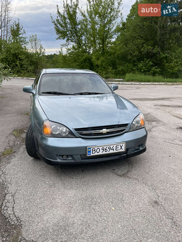 Chevrolet Evanda (2005)