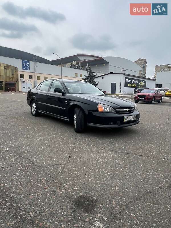 Chevrolet Evanda (2005)