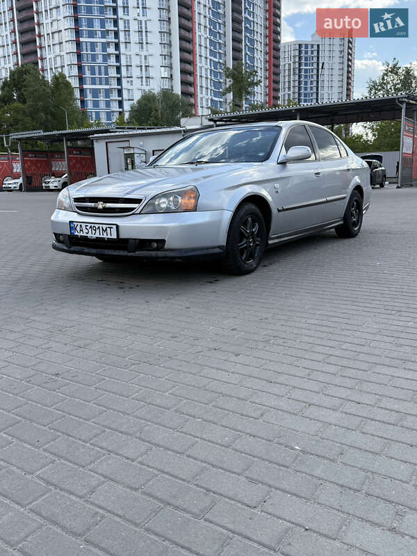 Chevrolet Evanda (2006)