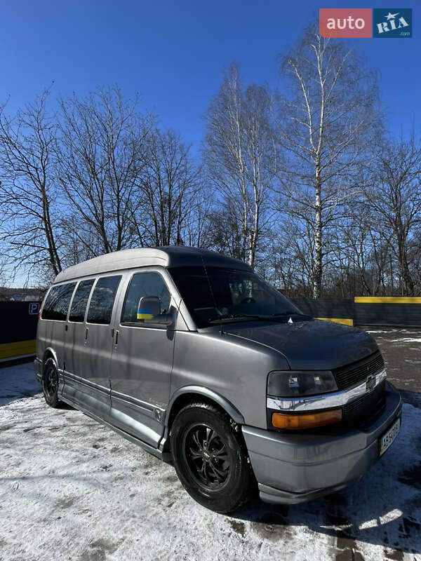 Chevrolet Express (2006)