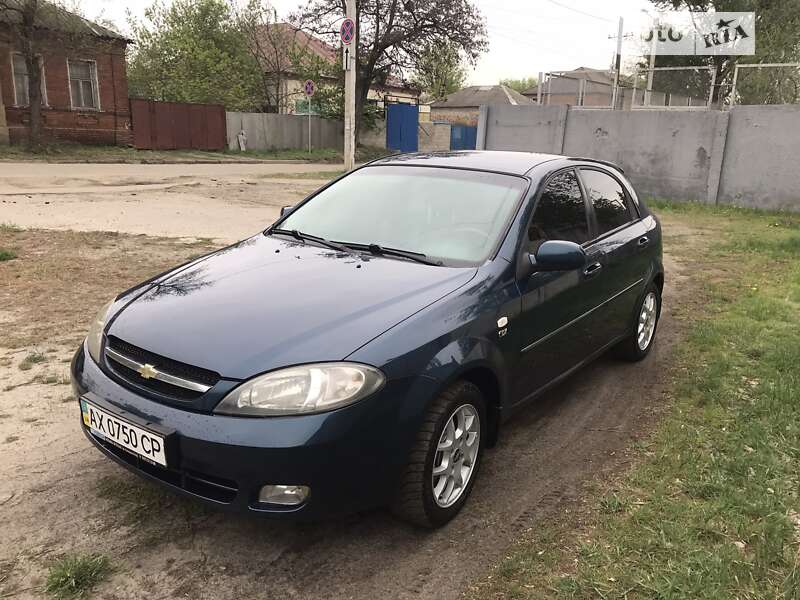 Chevrolet Lacetti (2008)