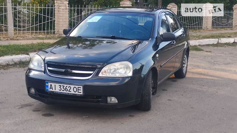 Chevrolet Lacetti (2005)