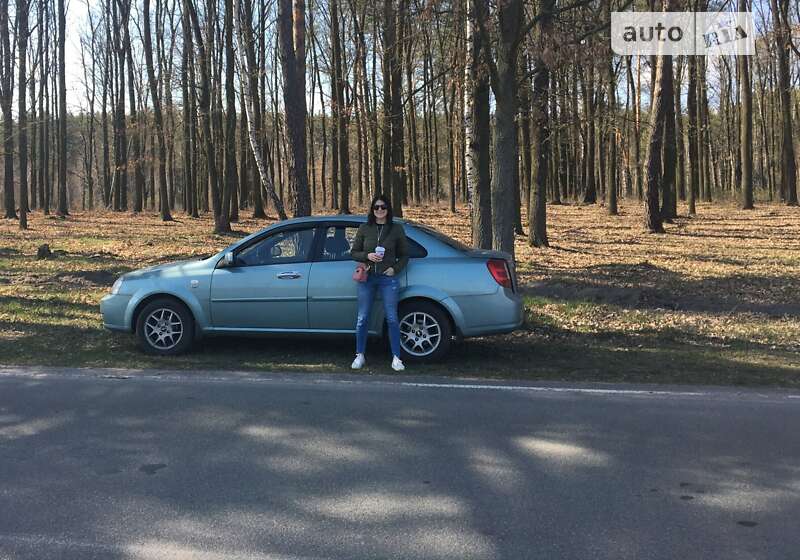 Chevrolet Lacetti (2008)