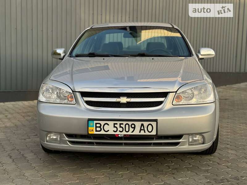 Chevrolet Lacetti (2011)