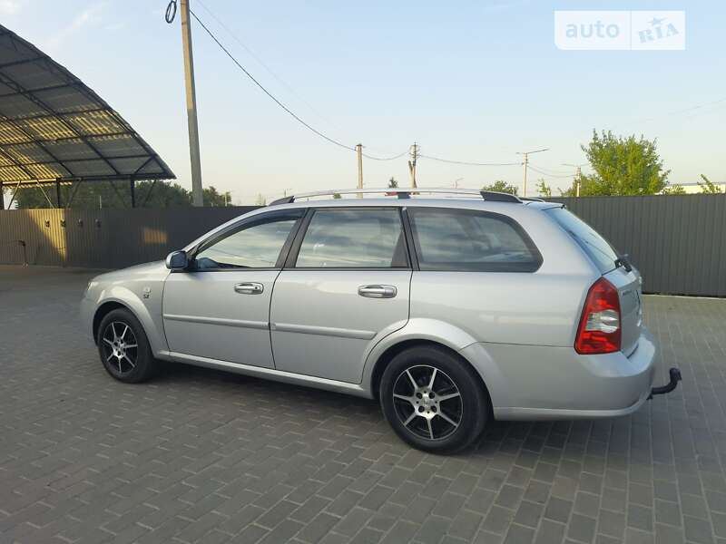 Chevrolet Lacetti (2008)