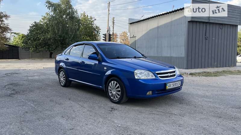 Chevrolet Lacetti (2011)