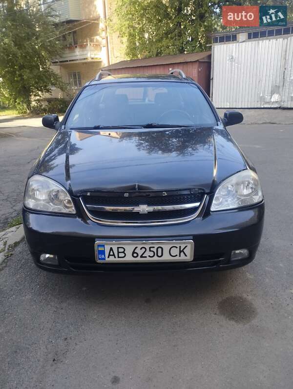 Chevrolet Lacetti (2005)