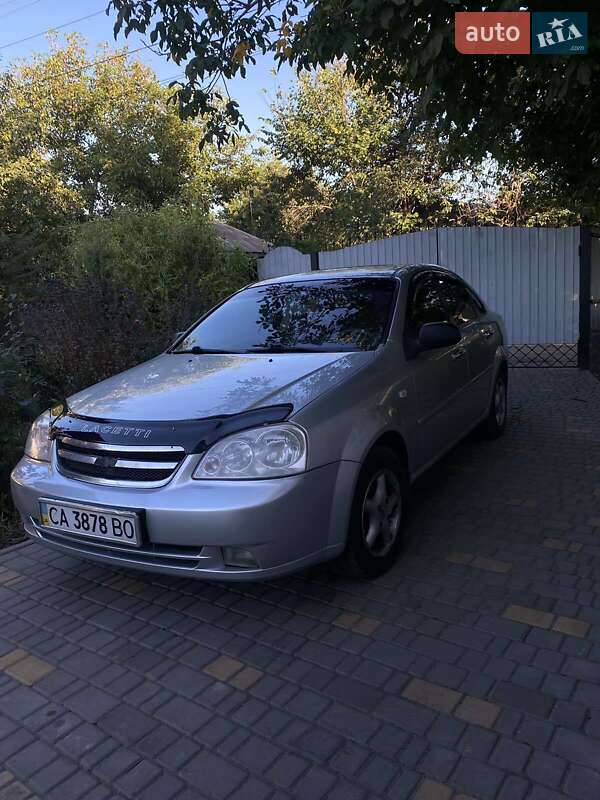 Chevrolet Lacetti (2006)