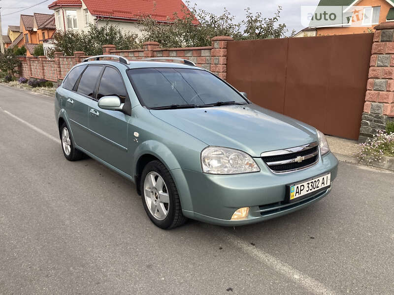 Chevrolet Lacetti (2005)