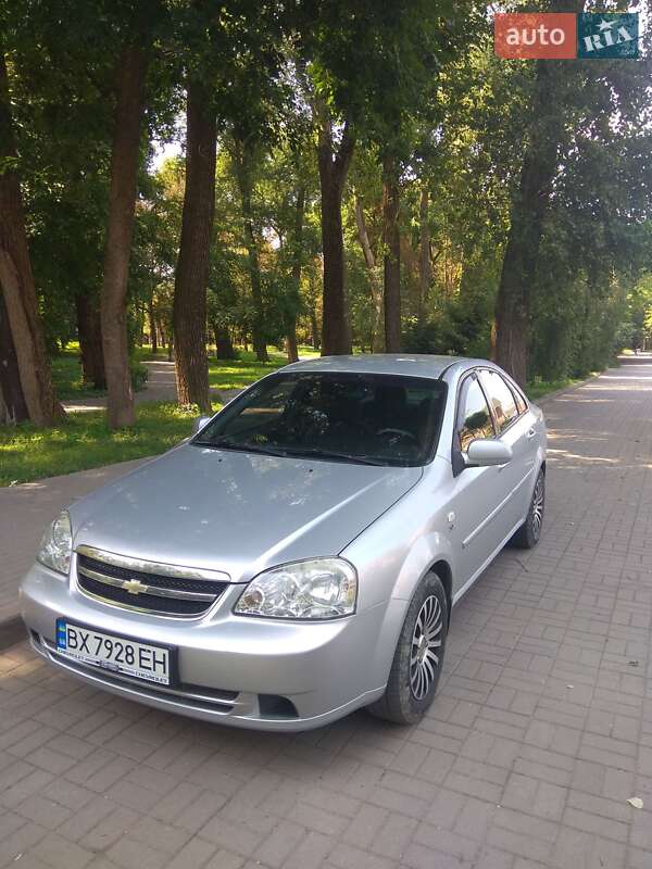 Chevrolet Lacetti (2008)