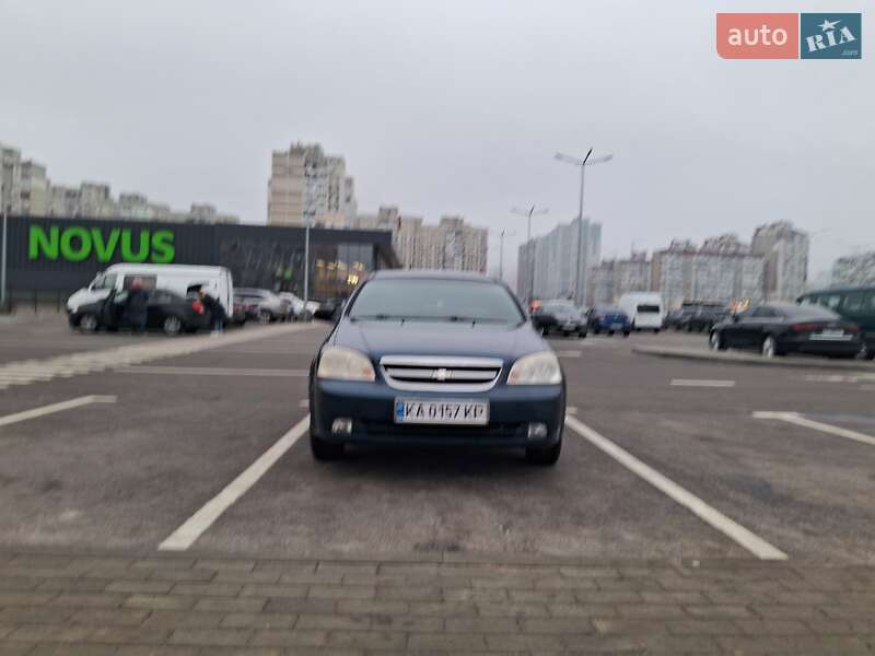 Chevrolet Lacetti (2008)