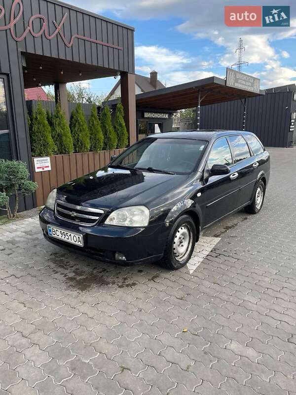 Chevrolet Lacetti (2005)