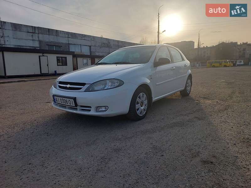 Chevrolet Lacetti (2008)
