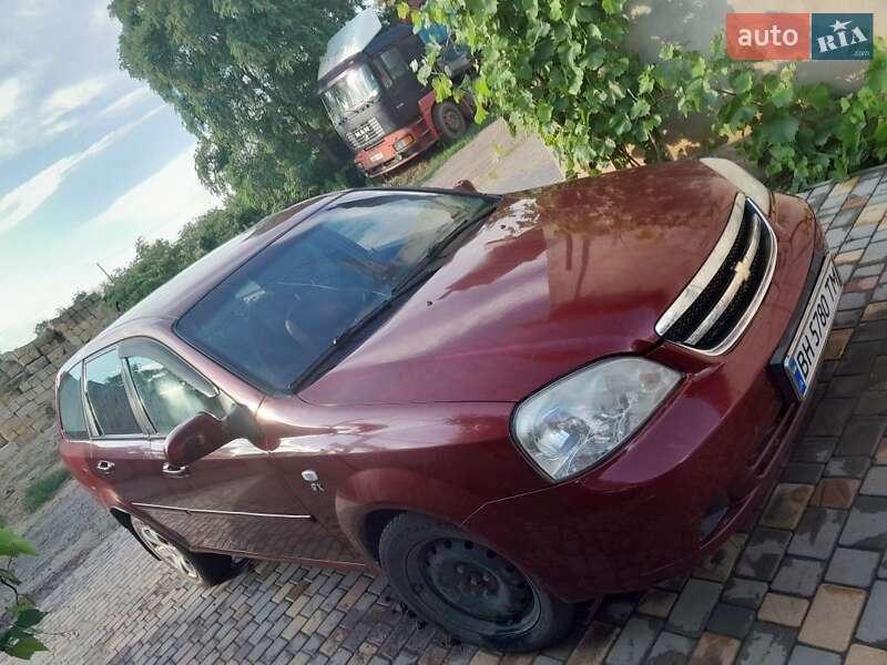 Chevrolet Lacetti (2005)