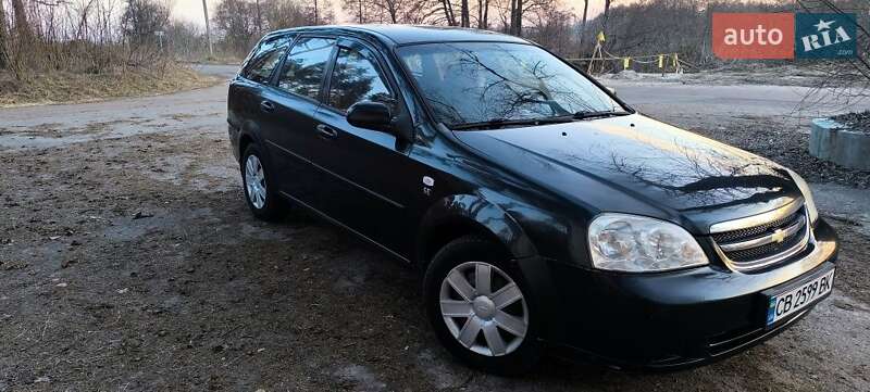 Chevrolet Lacetti (2008)