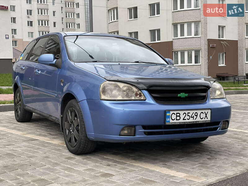 Chevrolet Lacetti (2005)