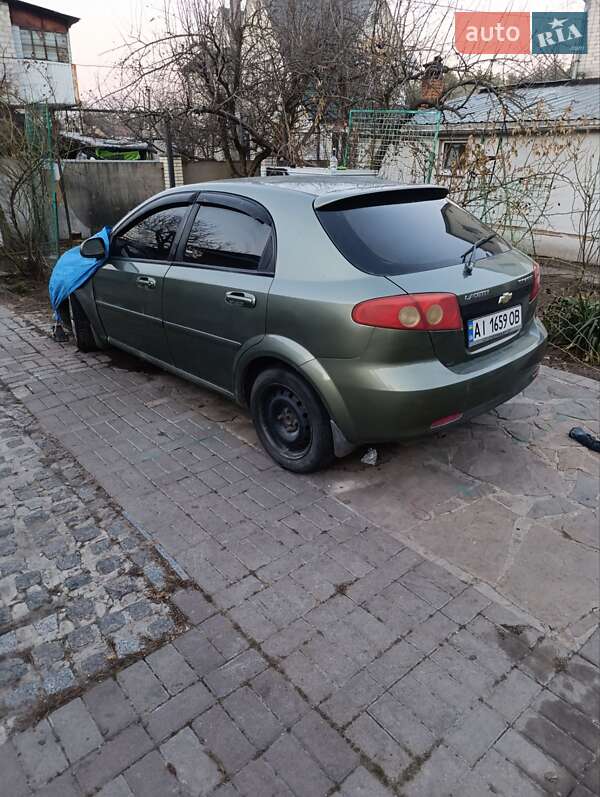 Chevrolet Lacetti (2006)
