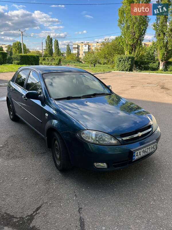 Chevrolet Lacetti (2008)