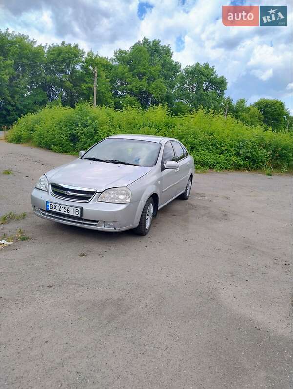 Chevrolet Lacetti (2005)