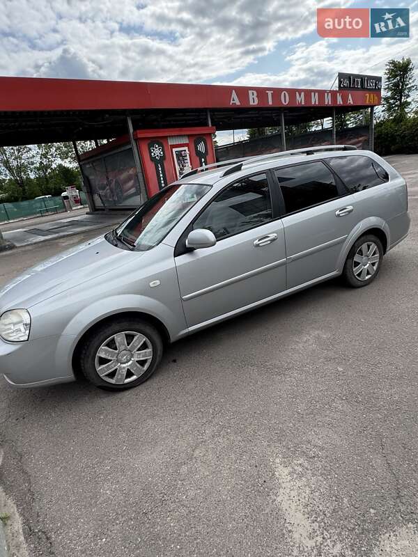 Chevrolet Lacetti (2009)