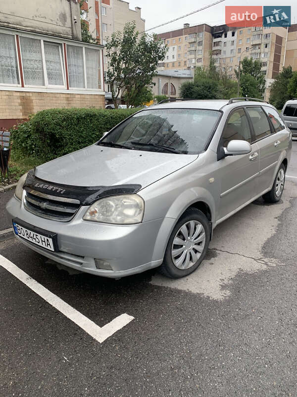 Chevrolet Lacetti (2005)