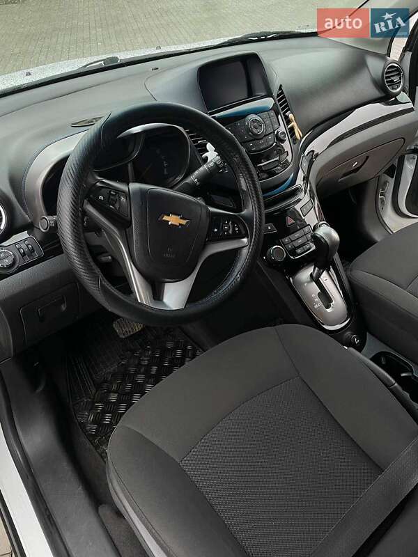 Chevrolet Orlando (2012)