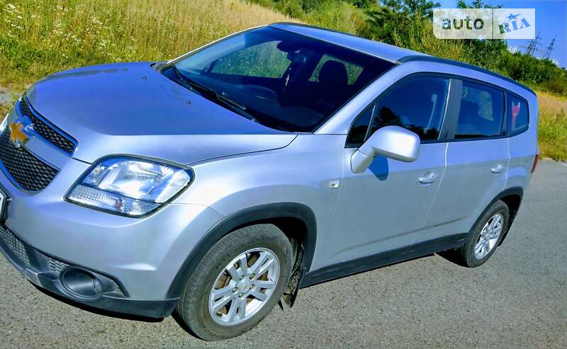 Chevrolet Orlando (2011)