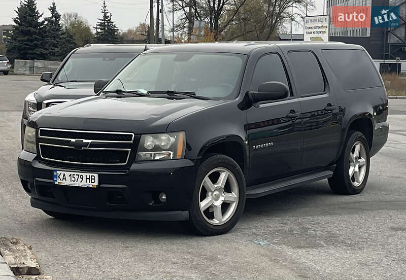Chevrolet Suburban (2009)