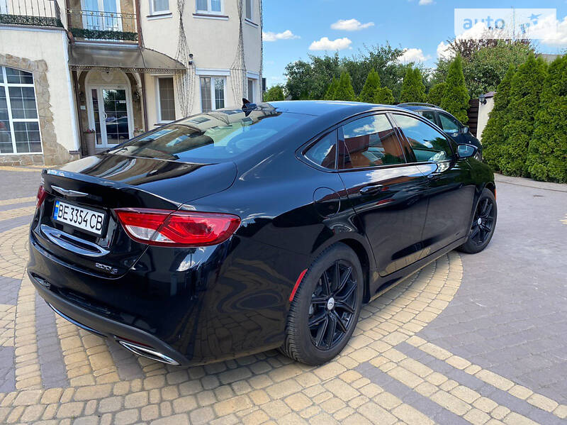 Chrysler 200 (2015)