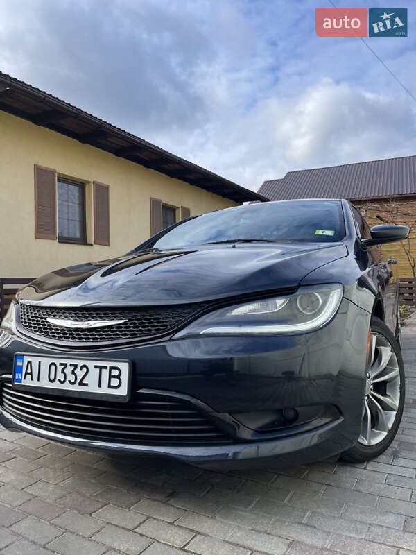 Chrysler 200 (2016)
