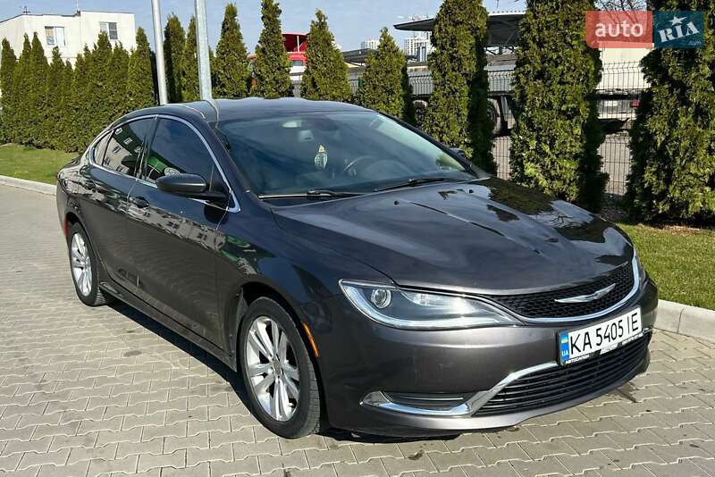 Chrysler 200 (2015)
