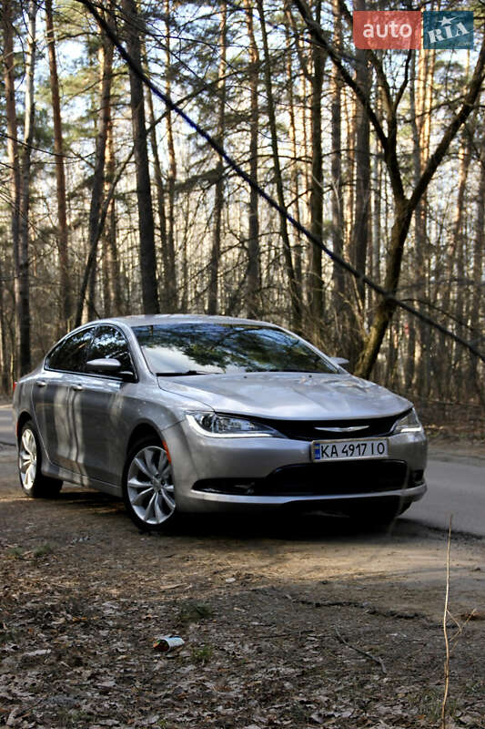 Chrysler 200 (2015)