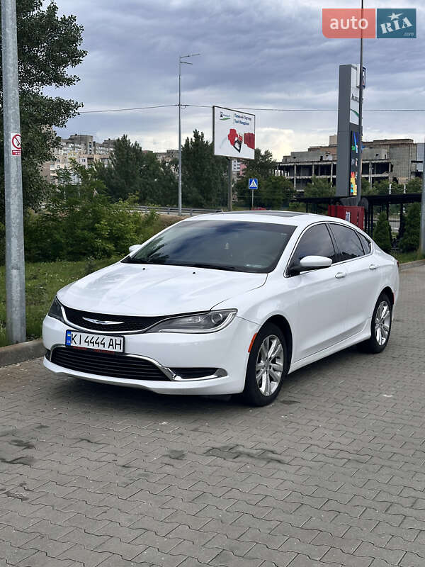 Chrysler 200 (2015)