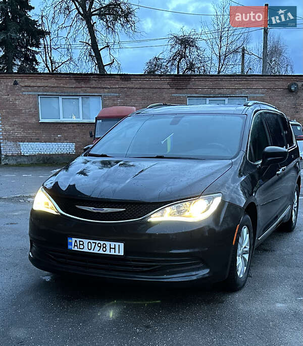 Chrysler Pacifica (2016)