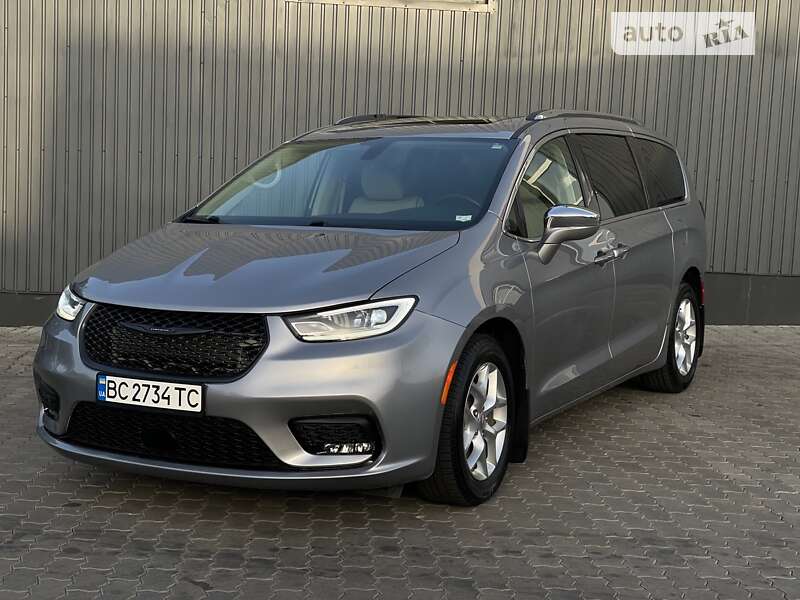 Chrysler Pacifica (2020)