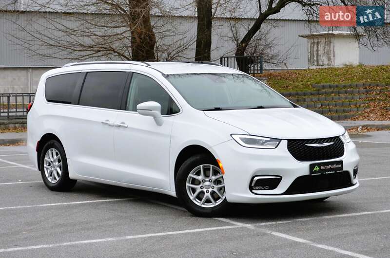 Chrysler Pacifica (2021)