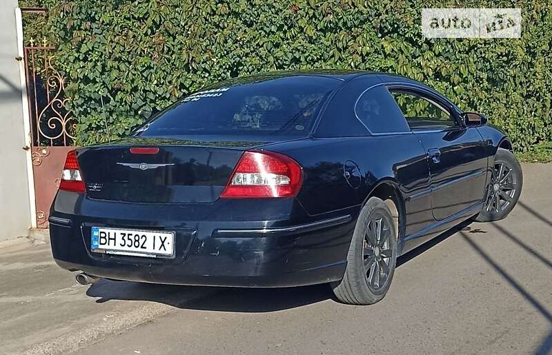Chrysler Sebring (2004)