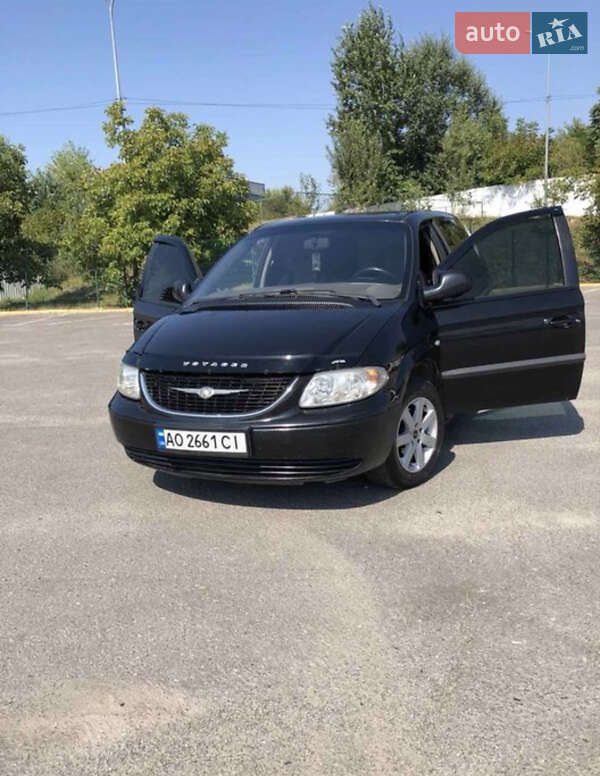 Chrysler Voyager (2003)