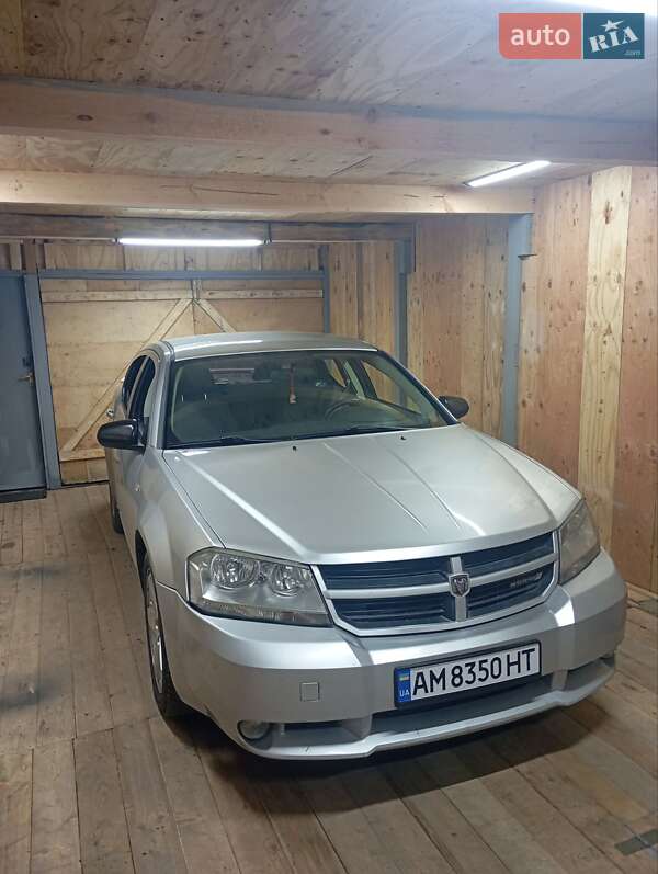 Dodge Avenger (2007)