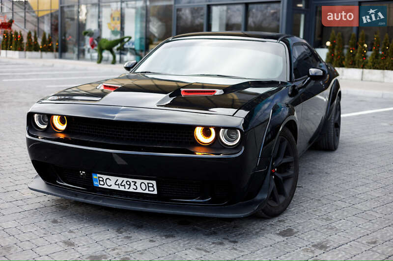 Dodge Challenger (2015)