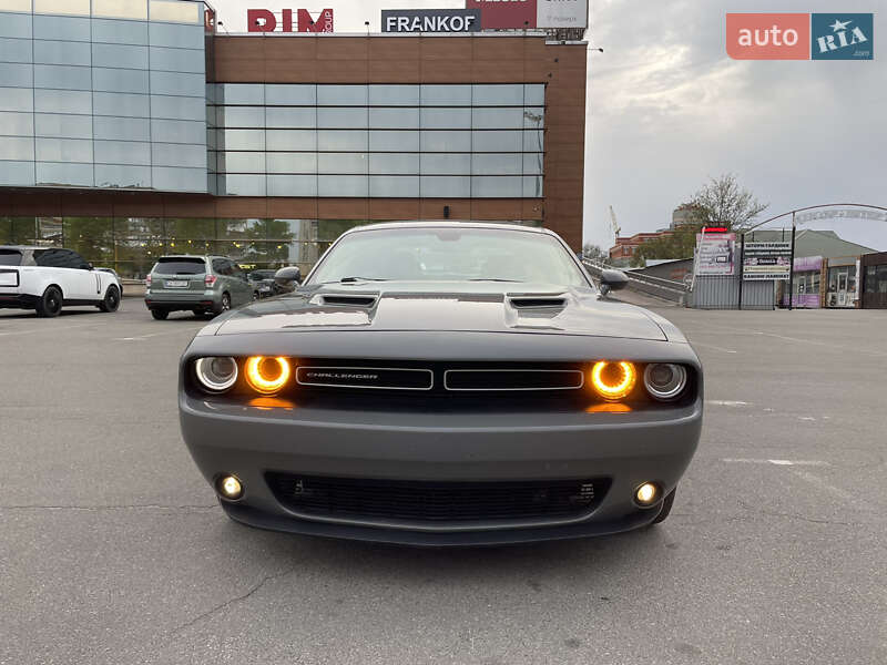 Dodge Challenger (2018)