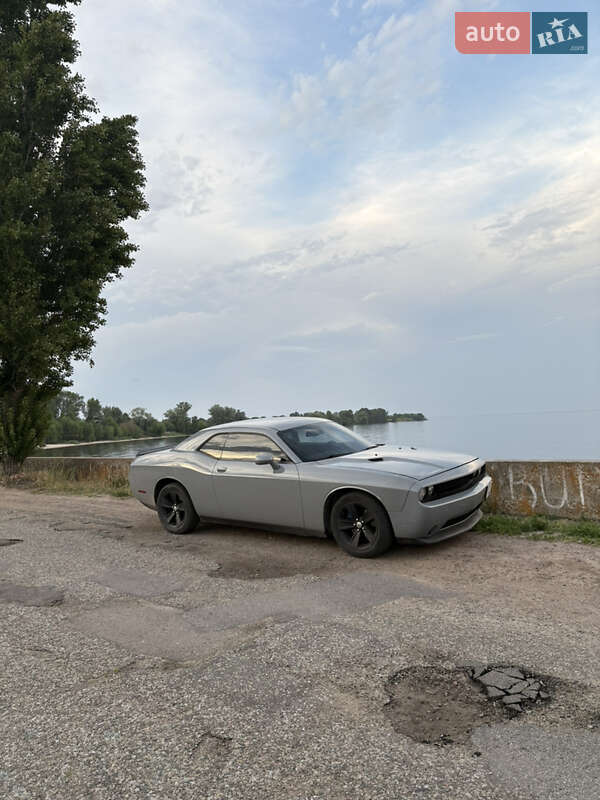 Dodge Challenger (2013)