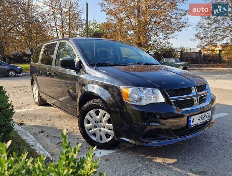 Dodge Grand caravan (2017)