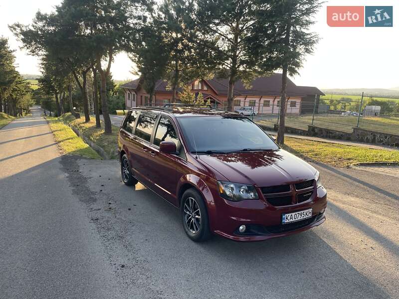 Dodge Grand caravan (2018)