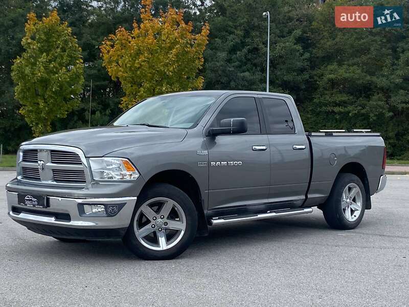 Dodge Ram 1500 (2012)