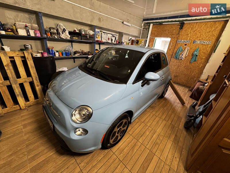 Fiat 500e (2016)