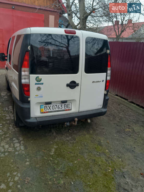 Fiat Doblo (2004)