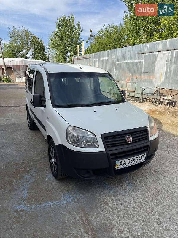 Fiat Doblo (2015)