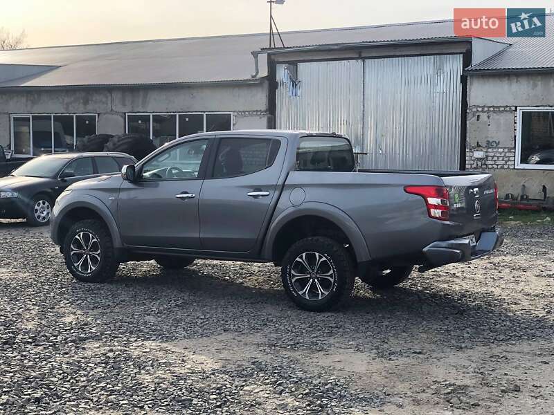 Fiat Fullback (2016)