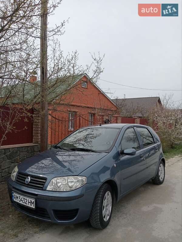 Fiat Punto (2003)